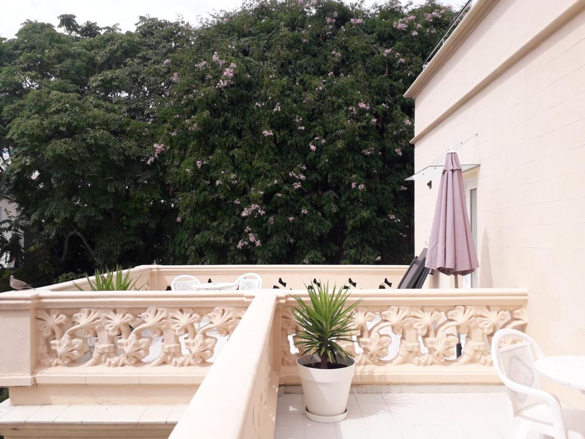 Hotel Noucentista Sitges Exterior photo