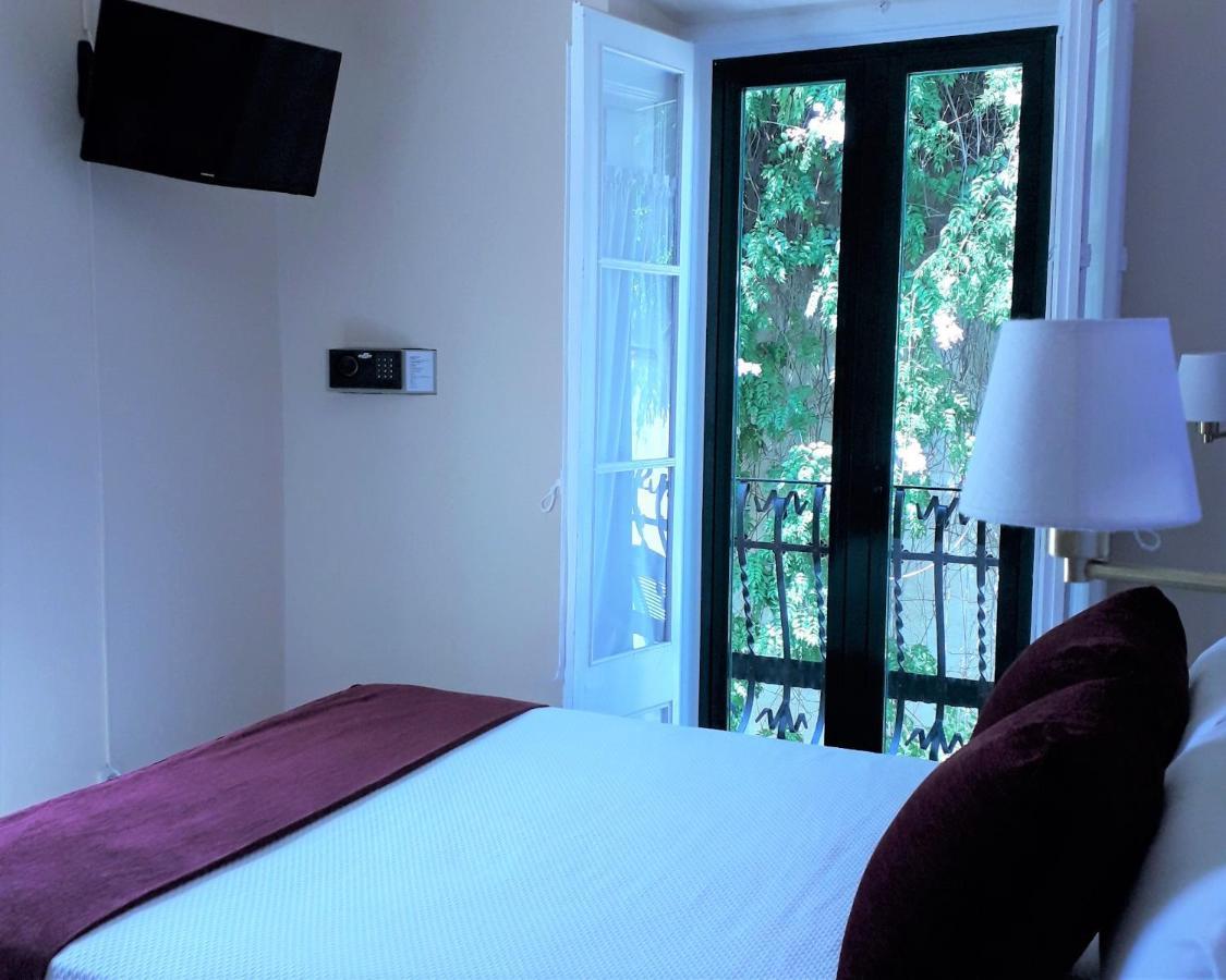 Hotel Noucentista Sitges Exterior photo