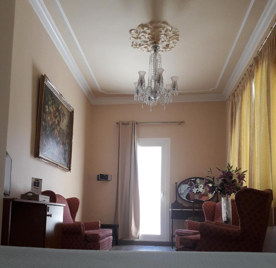 Hotel Noucentista Sitges Exterior photo