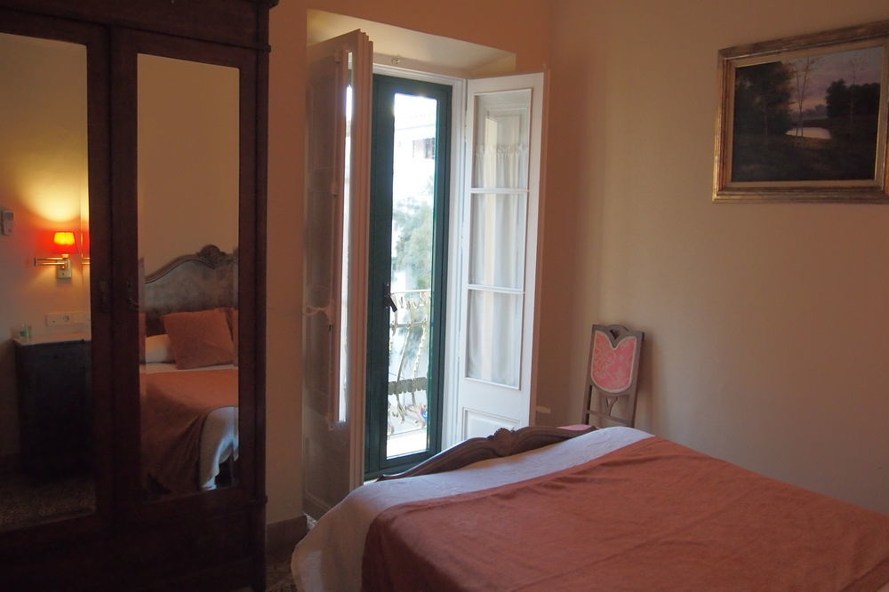 Hotel Noucentista Sitges Exterior photo