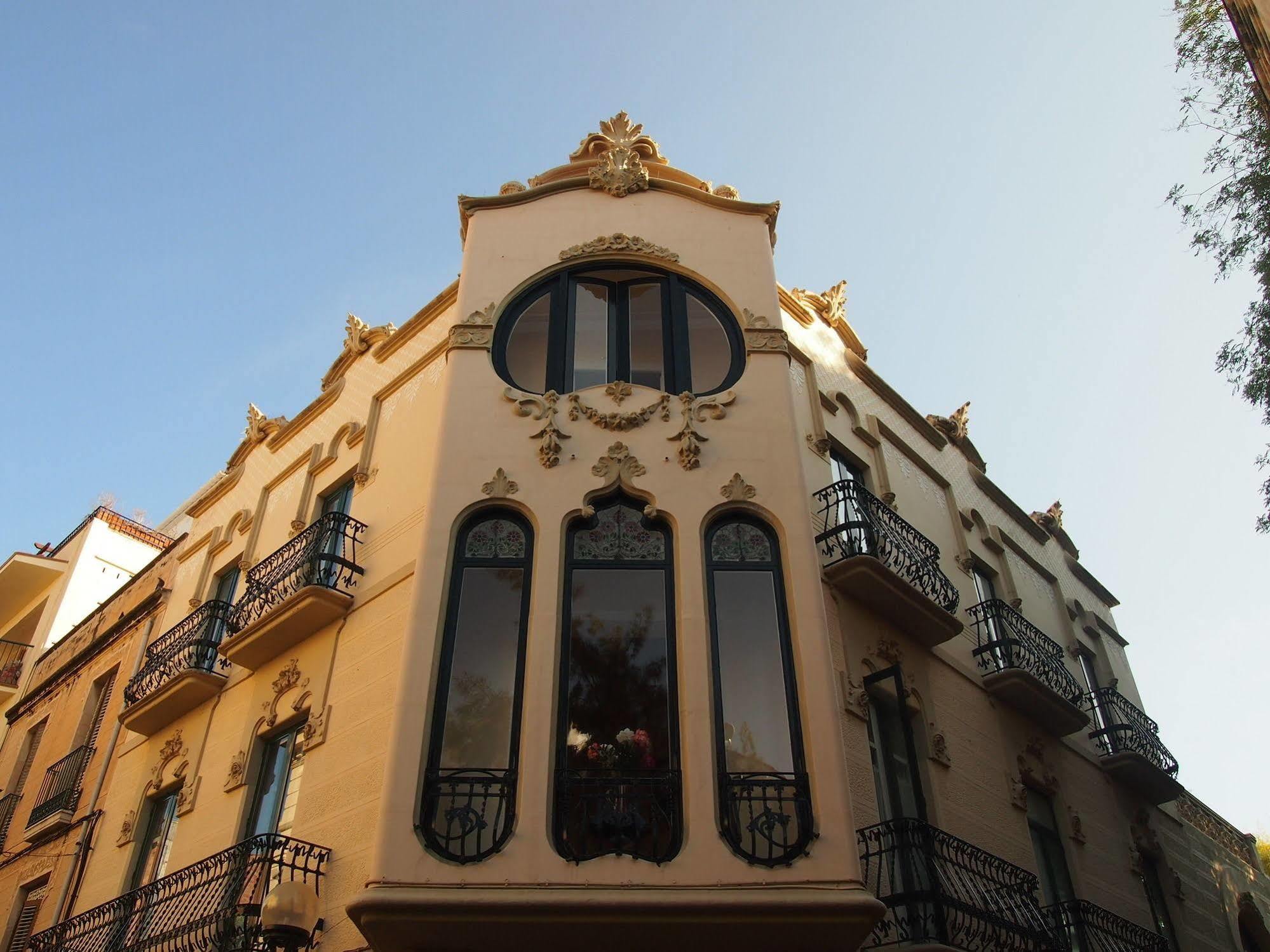 Hotel Noucentista Sitges Exterior photo